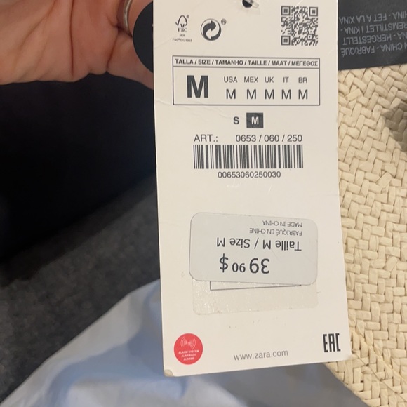 Zara beach hat - Picture 5 of 5